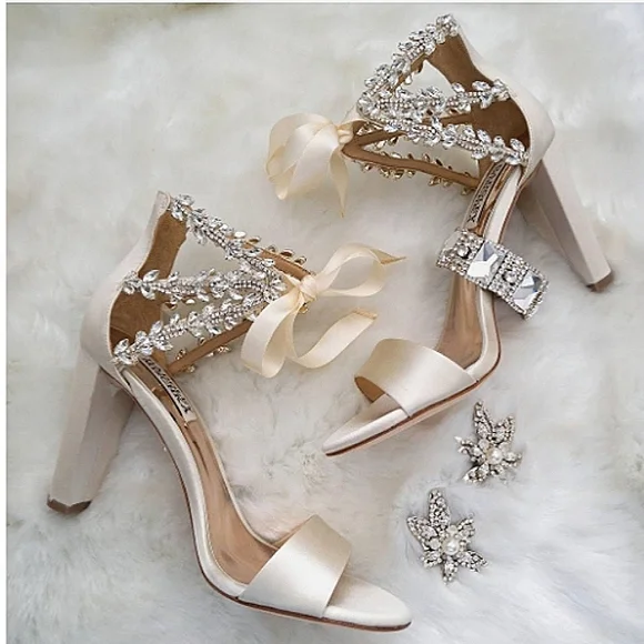 Badgley Mischka Shoes Badgley Mischka Everafter Ivory Satin